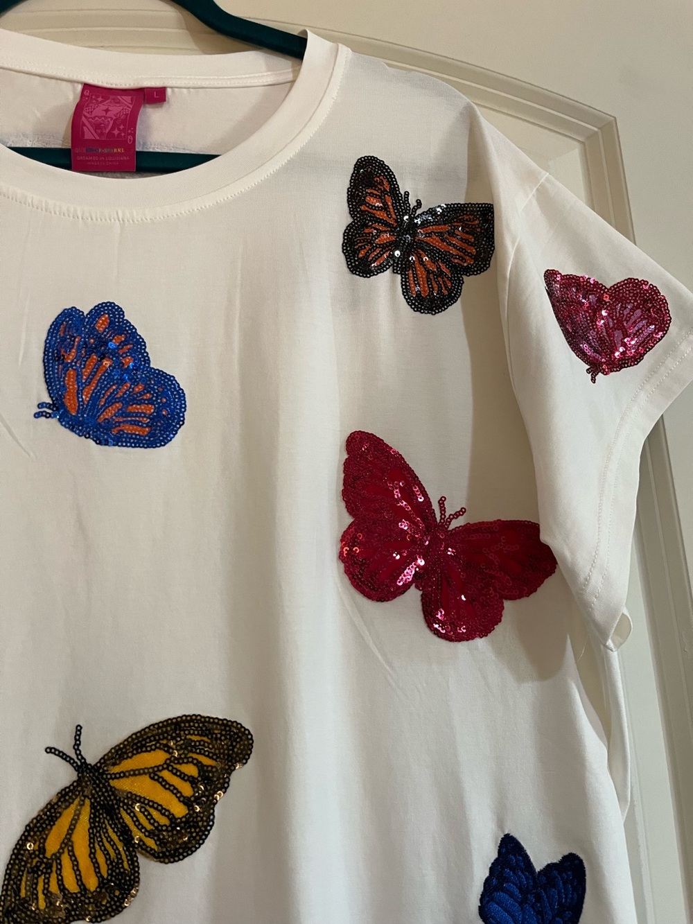 Queen of Sparkles NWT Butterfly Tee. Size Large short sleeve colorful - Picture 2 of 13